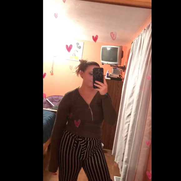 Black and white striped pants - Picture 5 of 5